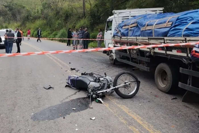 Idoso morre em acidente na MG-383 4 Idoso morre em acidente na MG-383
