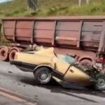 Motorista de carro morre após batida com caminhão na BR-040 3 alfredo vasconcelos acidente br 040 foto reproducao otempo