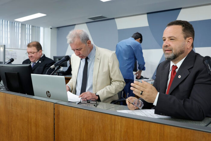 Centros de saúde podem ser obrigados a notificar suspeitas de violência contra crianças e adolescentes 1 almg divulgacao