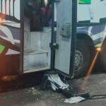 Explosão em ônibus causada por 36 frascos de lança-perfume deixa motorista ferido 3 explosao onibus pm