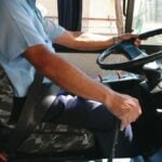 Motorista de ônibus é indenizado em R$ 2 mil por condições precárias de trabalho 3 motorista de onibus foto reproducao Frota e Cia