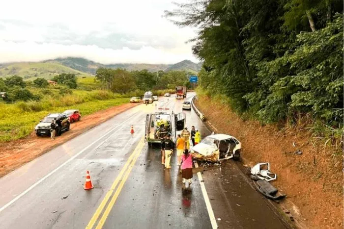 Idoso de 67 anos morre em acidente na BR-116 2 Idoso de 67 anos morre em acidente na BR-116