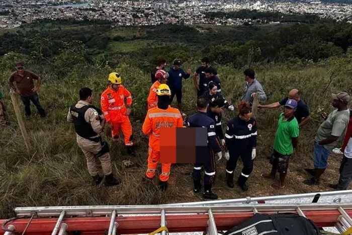 Homem sofre queda de parapente após forte ventania 2 Homem cai de parapente em Minas Gerais