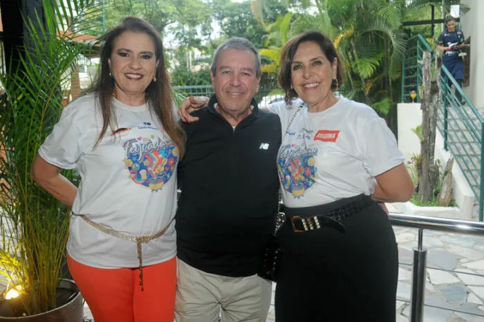 Claudia Mattos Luciano Galil e Aide Galil FOTO ANDREA OTTONI