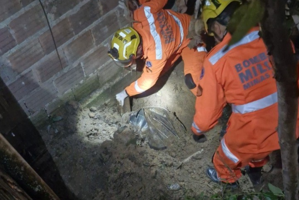Corpos em Ribeirao das Neves Corpo de Bombeiros