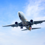 Atraso em voo e perda de diária rendem R$ 10 mil de indenização a passageira 8 Foto Freepik aviao