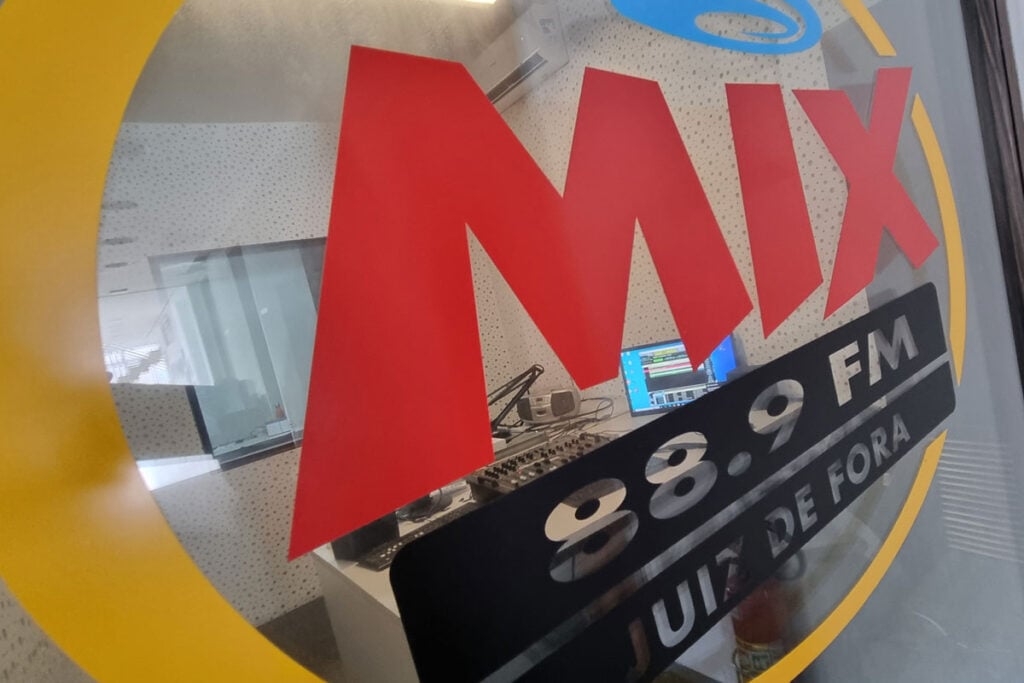 radio mix