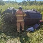 Homem morre em acidente envolvendo carro e carreta na MG-133 3 Homem morre em acidente envolvendo carro e carreta na MG-133