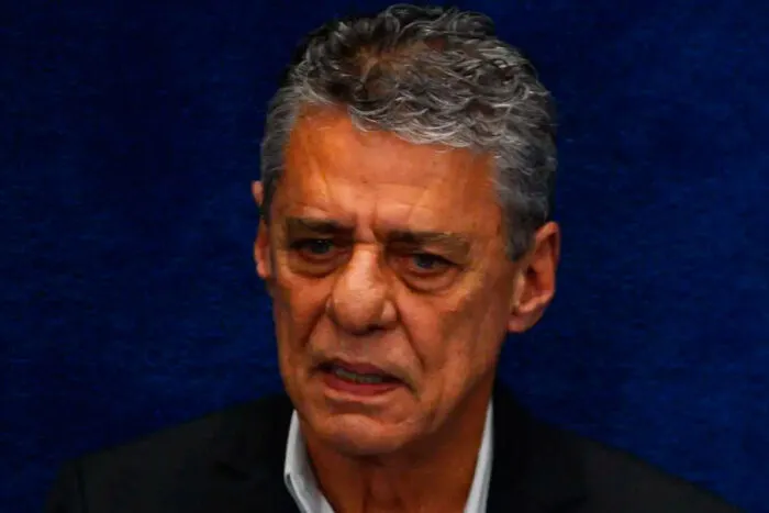 O que é hidrocefalia de pressão normal, condição que levou Chico Buarque à cirurgia 1 chico buarque FABIO RODRIGUES POZZEBOM AGENCIA BRASIL