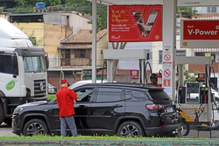 Conflito entre Israel e Irã pode elevar o preço do petróleo e impactar a economia nacional 1 Conflito entre Israel e Irã pode elevar o preço do petróleo e impactar a economia nacional