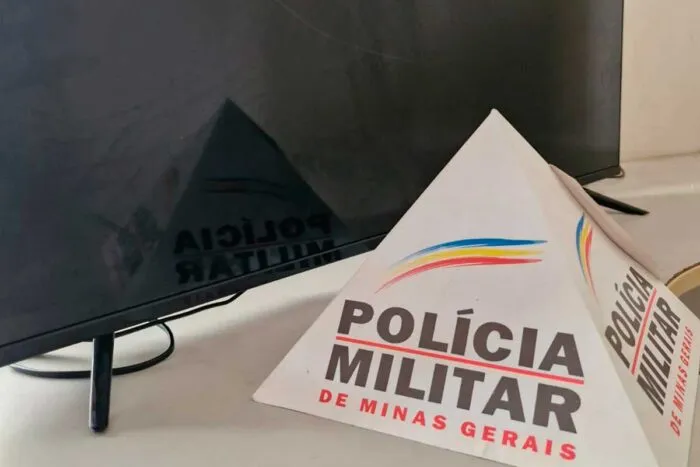 Três pessoas são presas em flagrante após furto e receptação de televisão do Caps 1 furto caps televisao