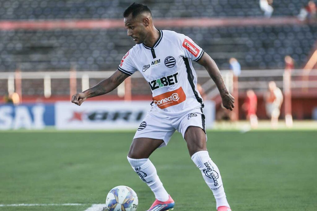 mateus goncalves by divulgacao athletic editada