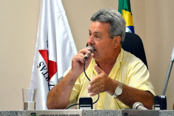 Vice-prefeito de Leopoldina se envolve em acidente com vítima fatal; Polícia Civil apura o caso 1 totonho pimentel camara de leopoldona