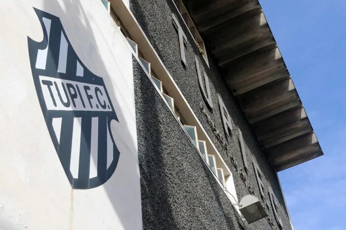 Tupi convoca reunião para aprovar empréstimo de R$ 500 mil para o Mineiro 2 uploads FELIPE COURI 17.03.25 05.45.02 SEDE TUPI F.C. FELIPE COURI 1