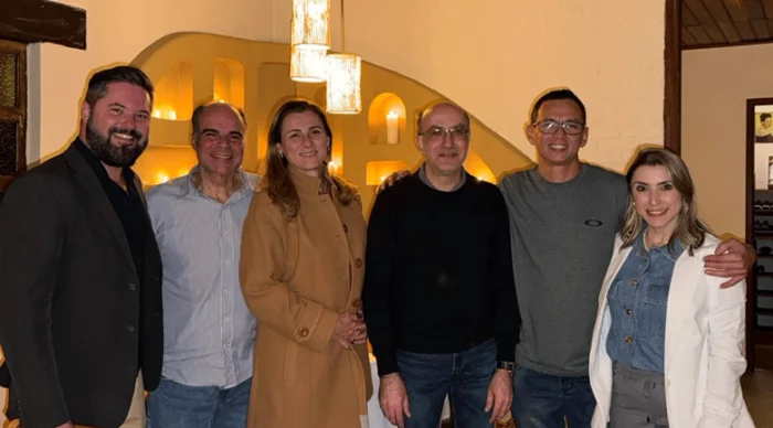 ELES ACONTECEM Novo bistro 250725 Giglia
