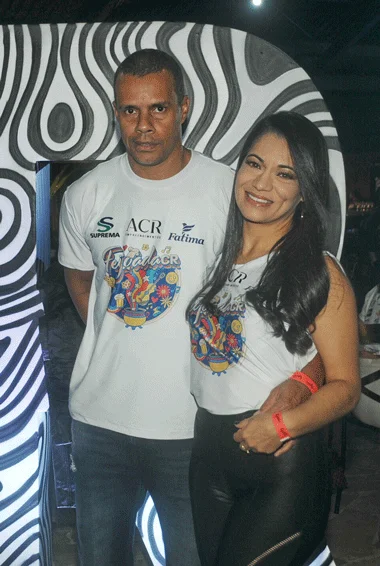 Coluna Cesar Romero –16 de julho de 2025 2 Gilson Rodrigues e Sabrina Valadao FOTO ANDREA OTTONI