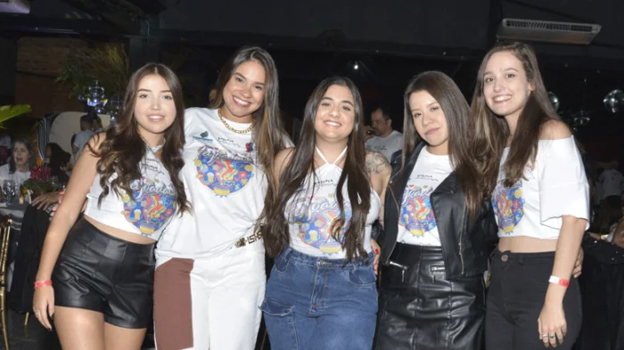 Coluna Cesar Romero –16 de julho de 2025 1 Sara Rocha Juliane Fatima Pereira Rayane Oliveira Gabriela Rossi e Camila Fernandes FOTO WOLMER MONTEIRO 1
