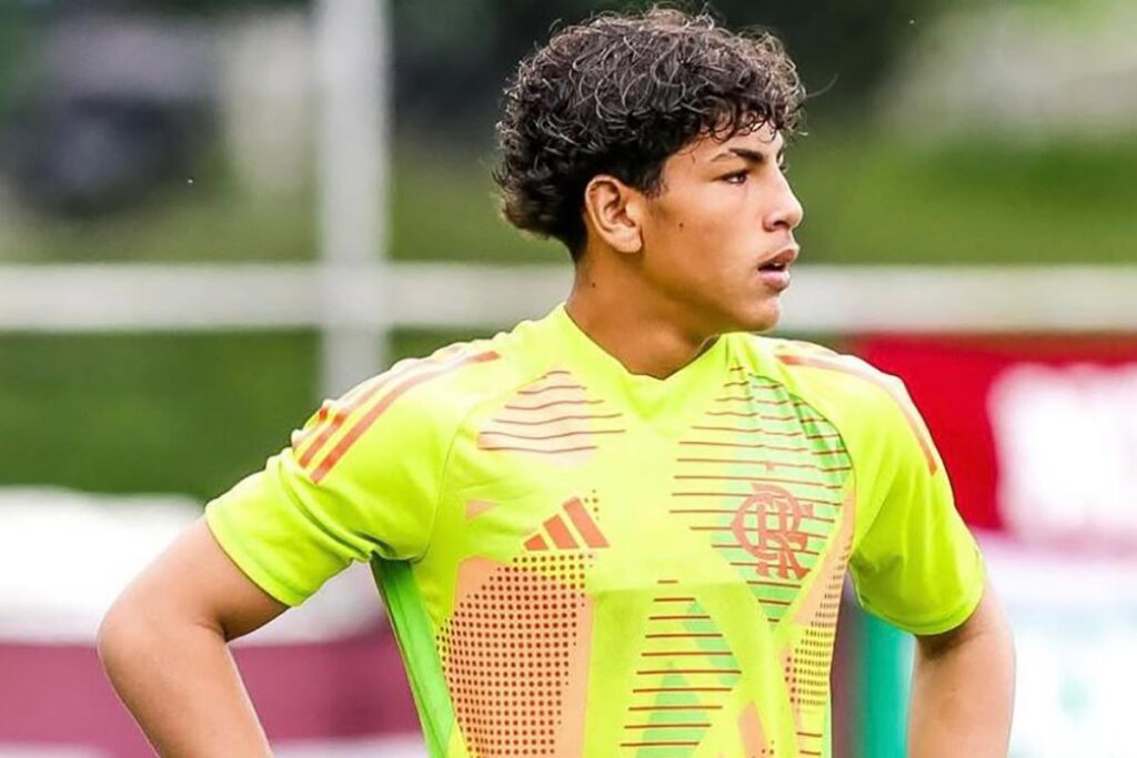 Goleiro juiz-forano é convocado para a Seleção Brasileira sub-17 2 Werneck 3