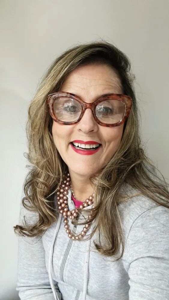 Kika Tristão retorna a Juiz de Fora para palestra sobre dublagem e música 1 WhatsApp Image 2025 07 29 at 16.04.17