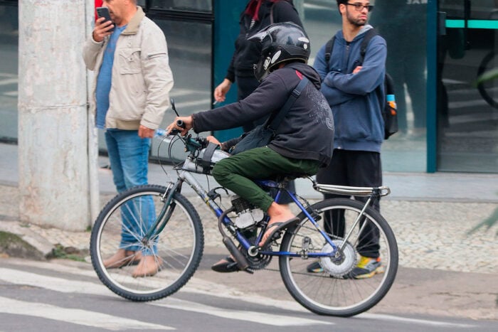 Dificuldade de categorização de bicicletas motorizadas é problema para fiscalização