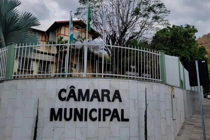 Entenda o caso em que vereador foi denunciado após se manifestar sobre violência contra mulher 