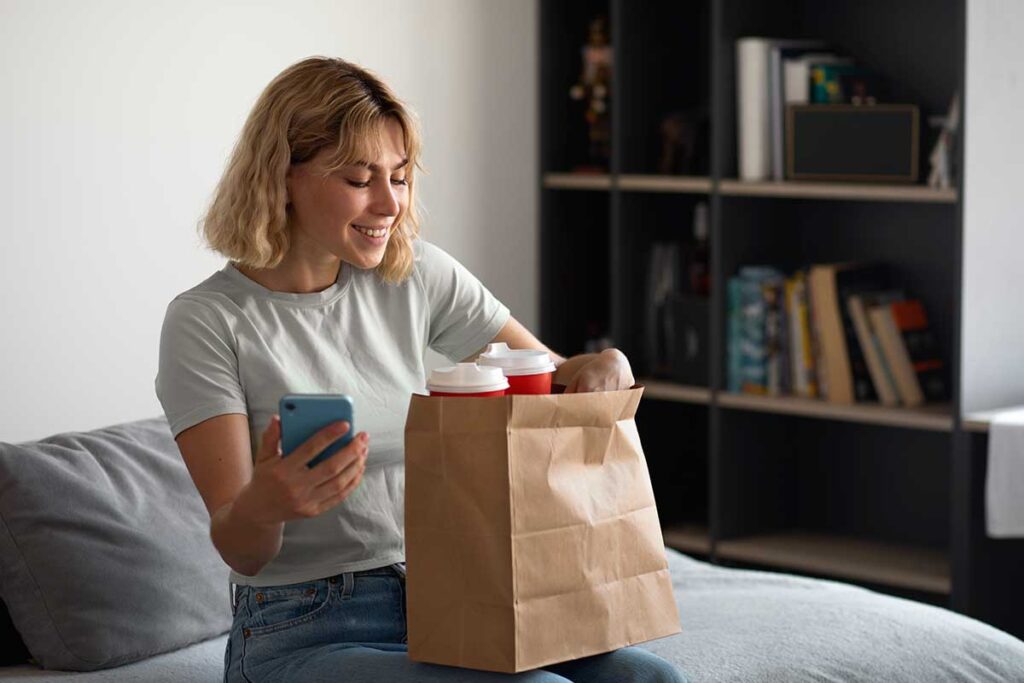 O lanche não chegou? Ou estava errado? Saiba como resolver 1 entrega produto delivery