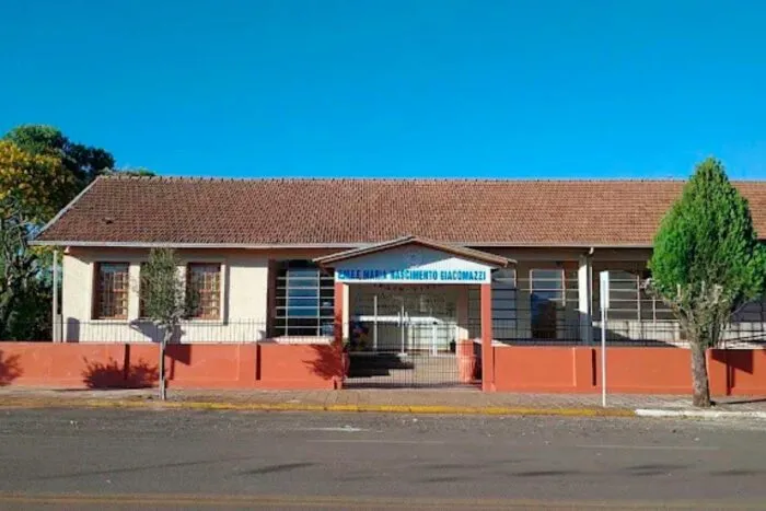 Adolescente de 16 anos invade escola, ataca crianças e deixa uma morta 1 Adolescente de 16 anos invade escola, ataca crianças e deixa uma morta