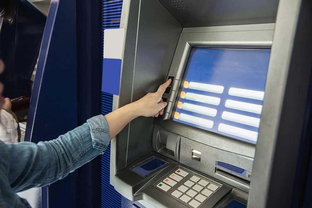 Consumidores têm direito a ressarcimento em casos de fraudes em transações bancárias 1 fraudes bancarias defesa do consumidor