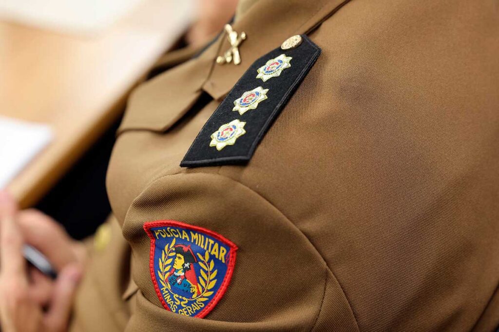 Lei que veta patrulhamento policial feito por um só agente é sancionada 1 Lei que veta patrulhamento policial feito por um só agente é sancionada