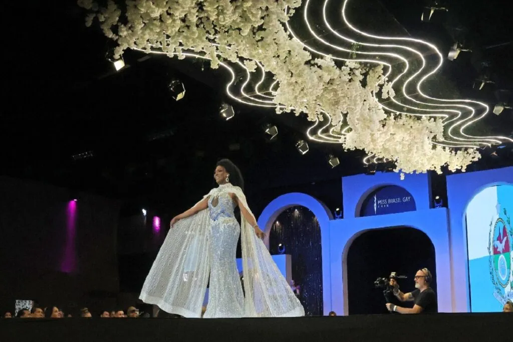 Jade Hwiskaier é coroada Miss Brasil Gay 2025