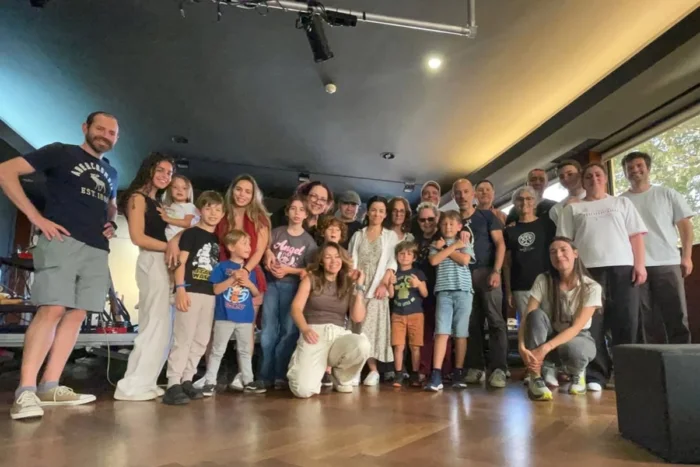 De volta ao Brasil, Lúdica Música! faz show em JF e fala sobre carreira internacional 4 Que festa foi essa O Dia da Crianca foi pura musica e alegria no ccd porto Quem veio cantou 1