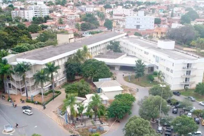 Universidade mineira publica edital do vestibular 2026 com oferta de 1.650 vagas e curso de IA 1 Universidade