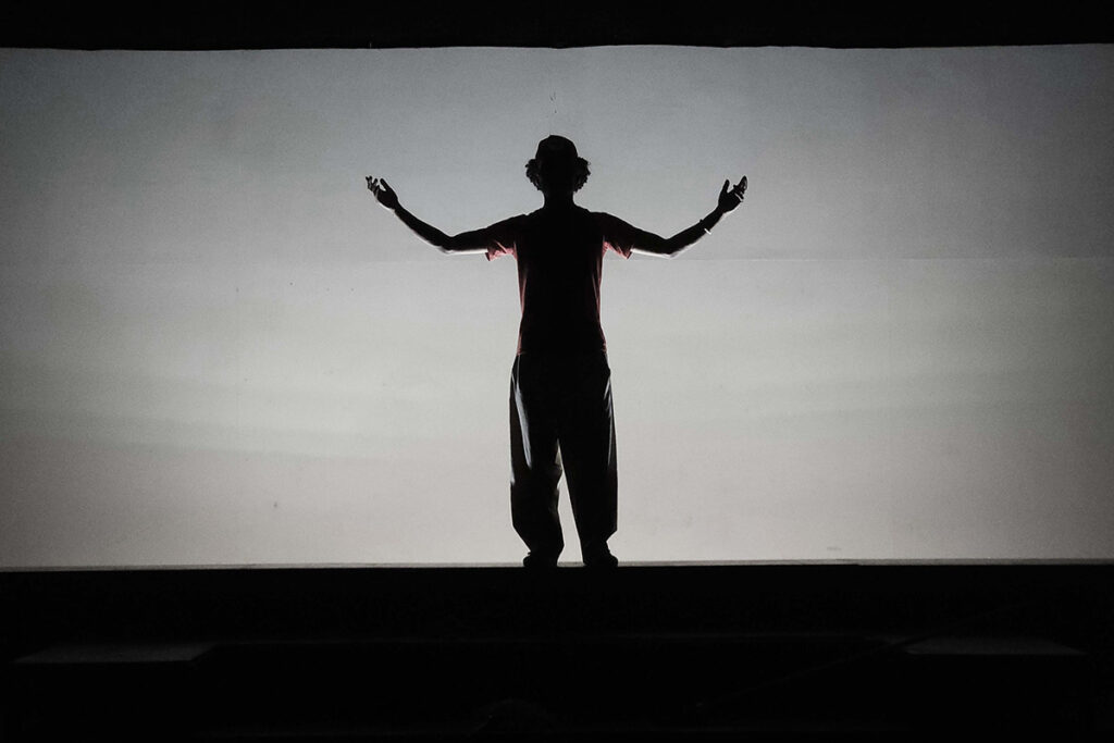 Teatro é permanência 1 Teatro é Permanência A última semana da 22ª Campanha de Popularização Teatro e Dança de Juiz de Fora mostra, mais uma vez, a amplitude do que cabe na cena local