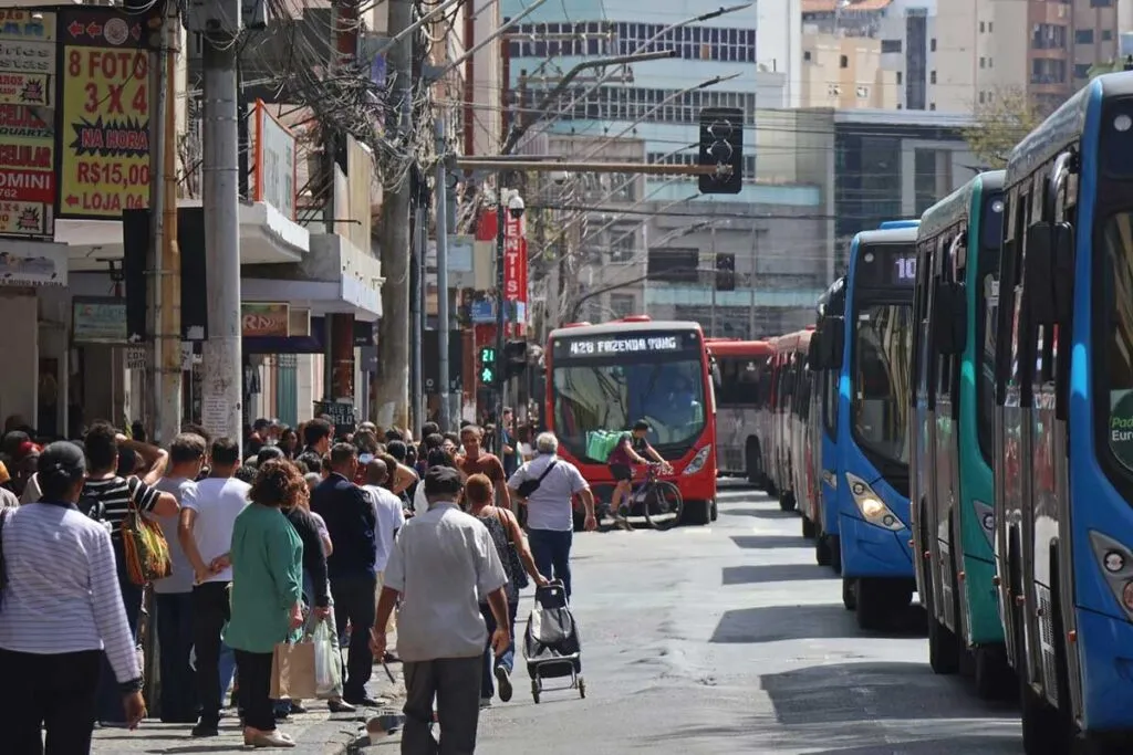 paralisacao onibus by leo editada