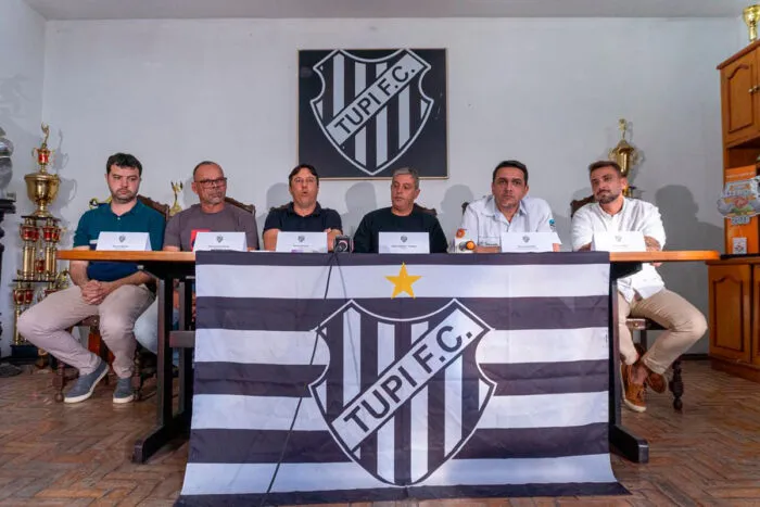 Tupi apresenta técnico para a disputa da 'Terceirinha' 1 tupi by gabriel uehara dycom sports editada