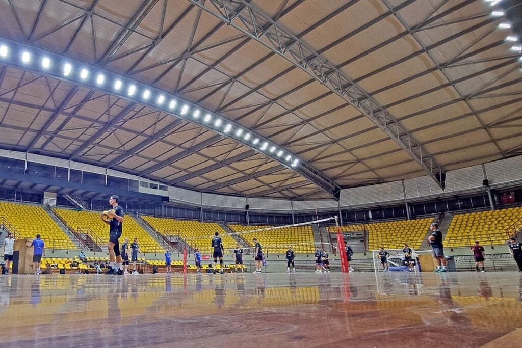 JF Vôlei faz último jogo fora de casa no Mineiro contra o Sada Cruzeiro