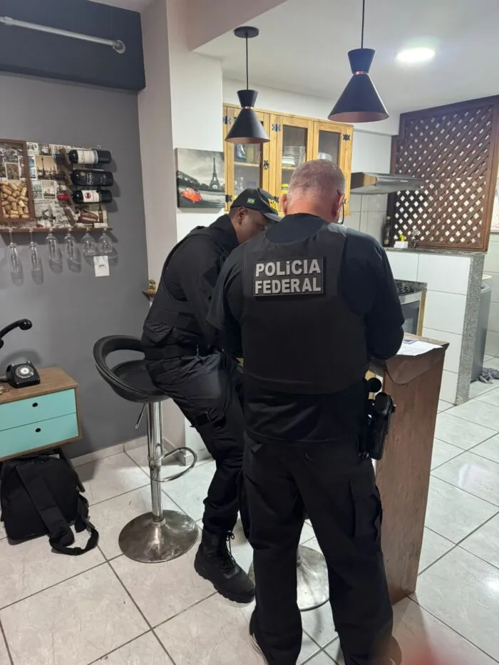Polícia Federal prende suspeito de compartilhar material de abuso sexual infantil em Juiz de Fora 2 PF Operacao contra Abuso Sexual PF Divulgacao