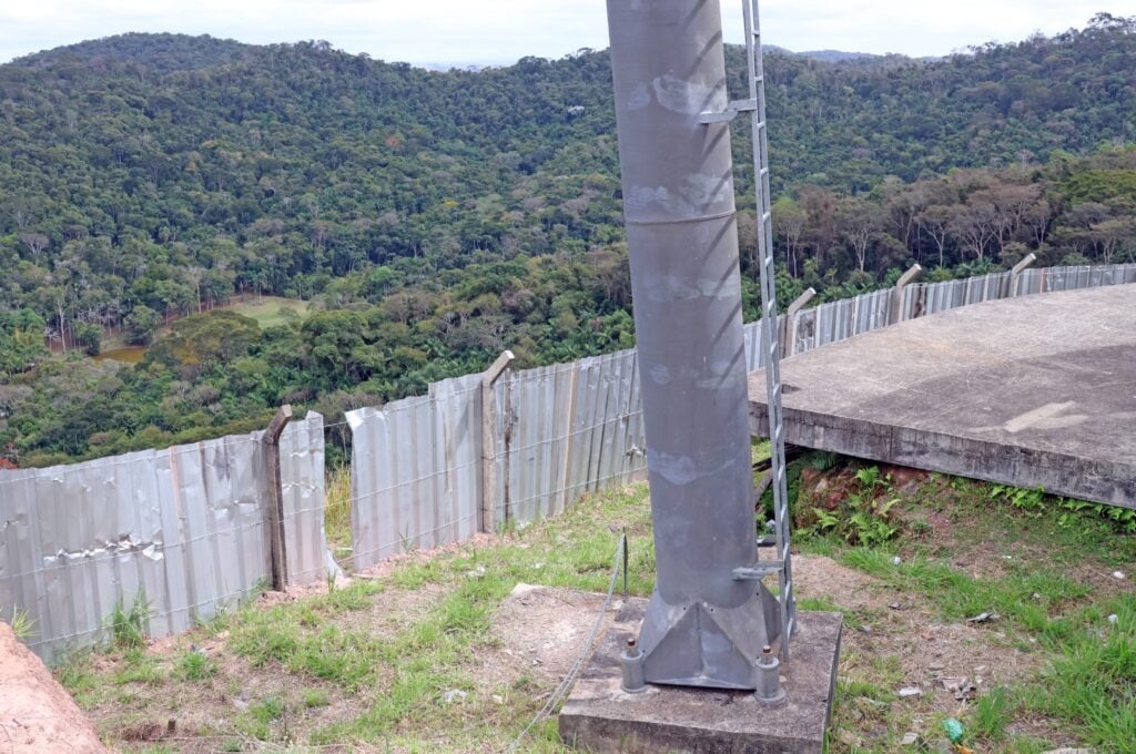 teleferico abandonado leonardo costa