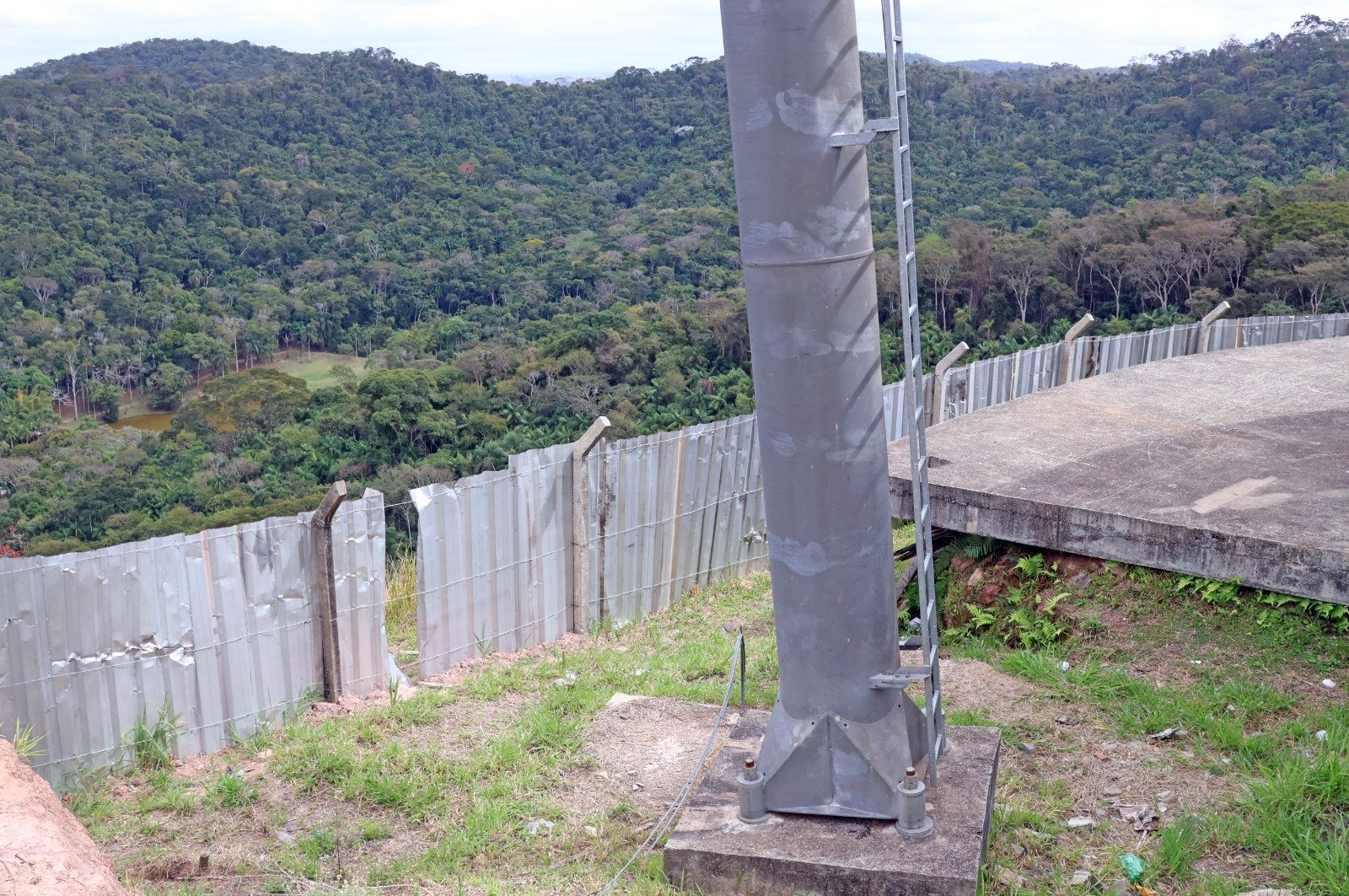teleferico abandonado leonardo costa