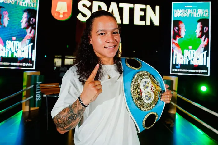 Bia Ferreira defende cinturão pela terceira vez no sábado