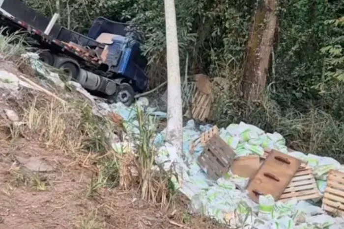 carga fertilizantes reproducao bom dia leopoldina