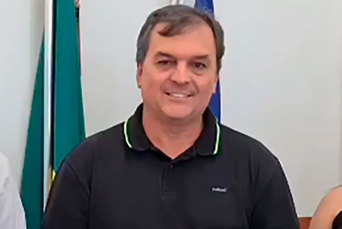 Ex-prefeito da região é condenado a multa de R$ 20 mil e fica inelegível 1 Ex-prefeito de Guarani é condenado a multa de R$ 20 mil e fica inelegível