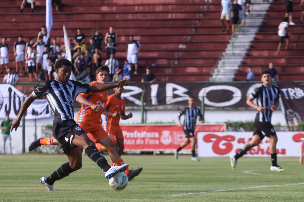 jogo tupi leonardo costa