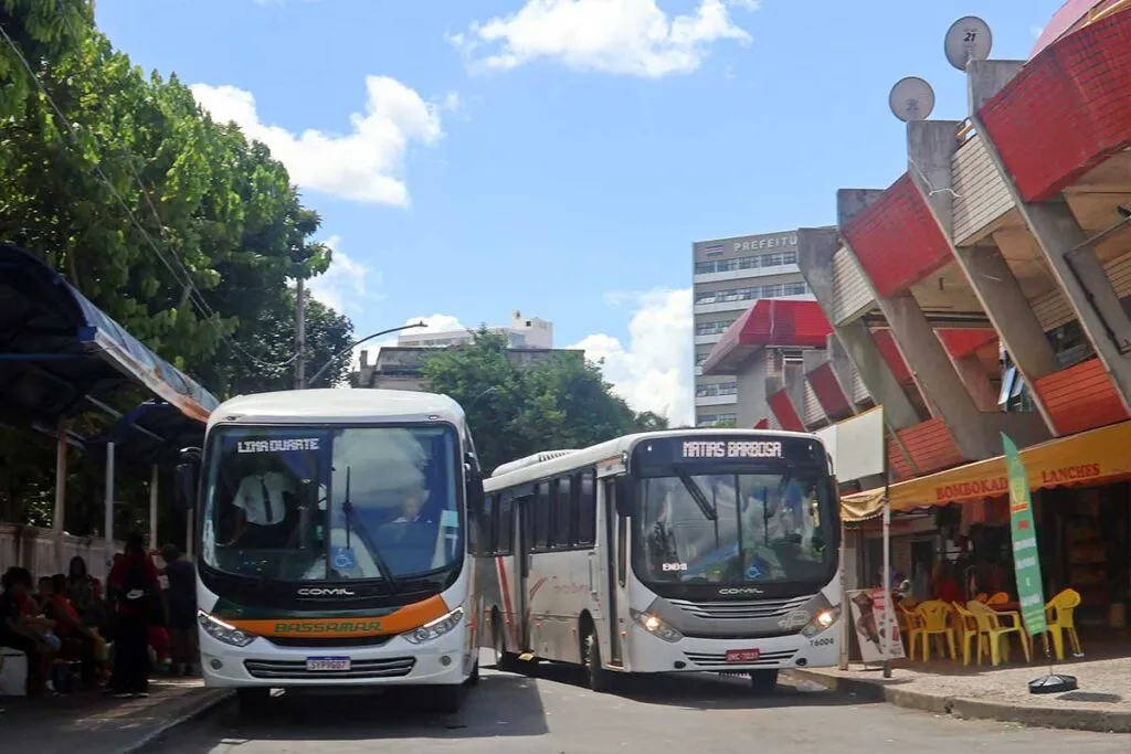 onibus intermunicipal Leonardo Costa 1