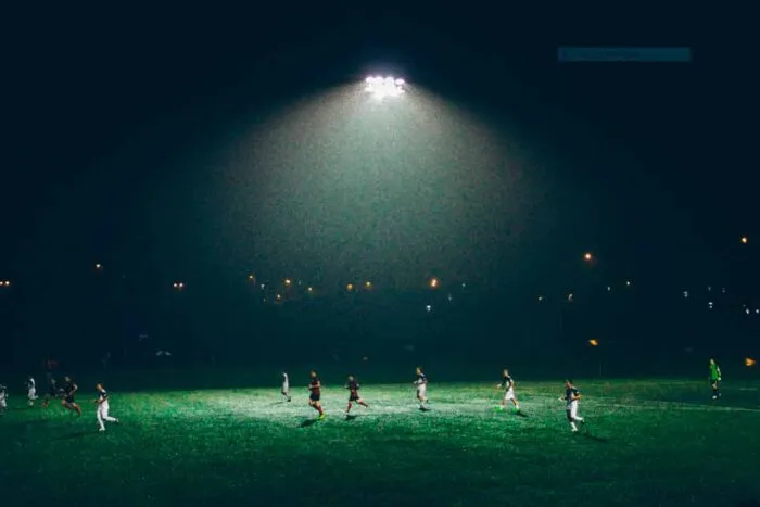partida de futebol Unsplash