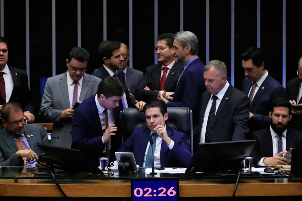 Saiba o que é a PEC da Blindagem e como votaram as deputadas de Juiz de Fora 1 Saiba o que é a PEC da Blindagem e como votaram as deputadas de Juiz de Fora
