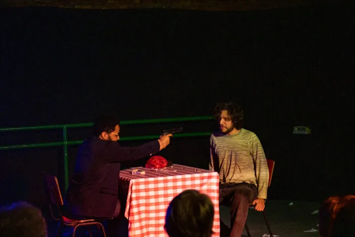 Dose dupla de teatro: com entrada gratuita, dois espetáculos são realizados no CCBM 4 A Copa Foto Leticia Rezende 8 site