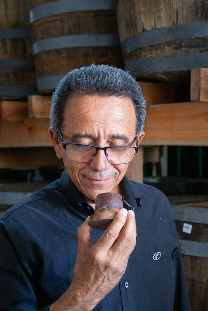 Do café à cachaça: negócio familiar se reinventa há 40 anos 14 Do café à cachaça: negócio familiar se reinventa há 40 anos