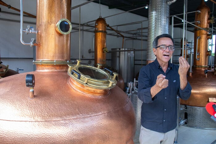 Do café à cachaça: negócio familiar se reinventa há 40 anos 11 Do café à cachaça: negócio familiar se reinventa há 40 anos