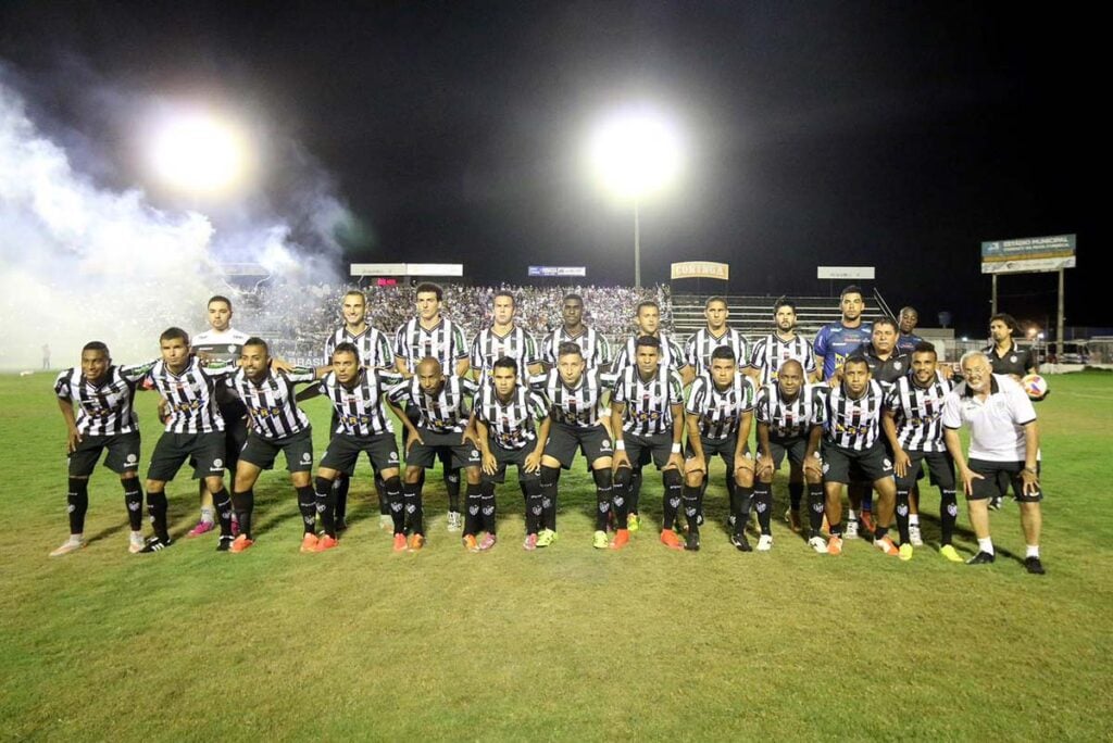 aaaa tupi Leonardo Costa e Felipe Couri
